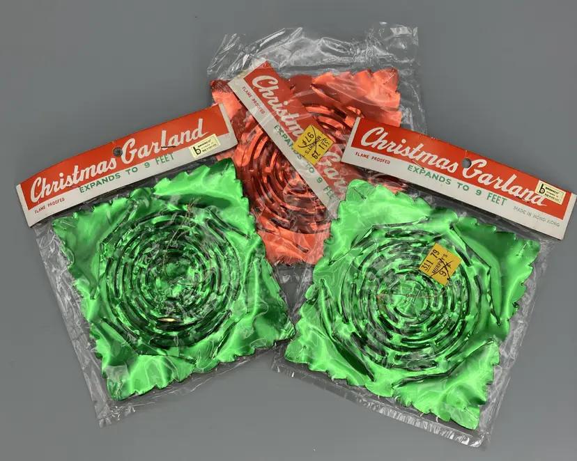 Foil Hanging Garland Lantern Decoration Retro Red Gold Green - Lot of 3 - Vintage