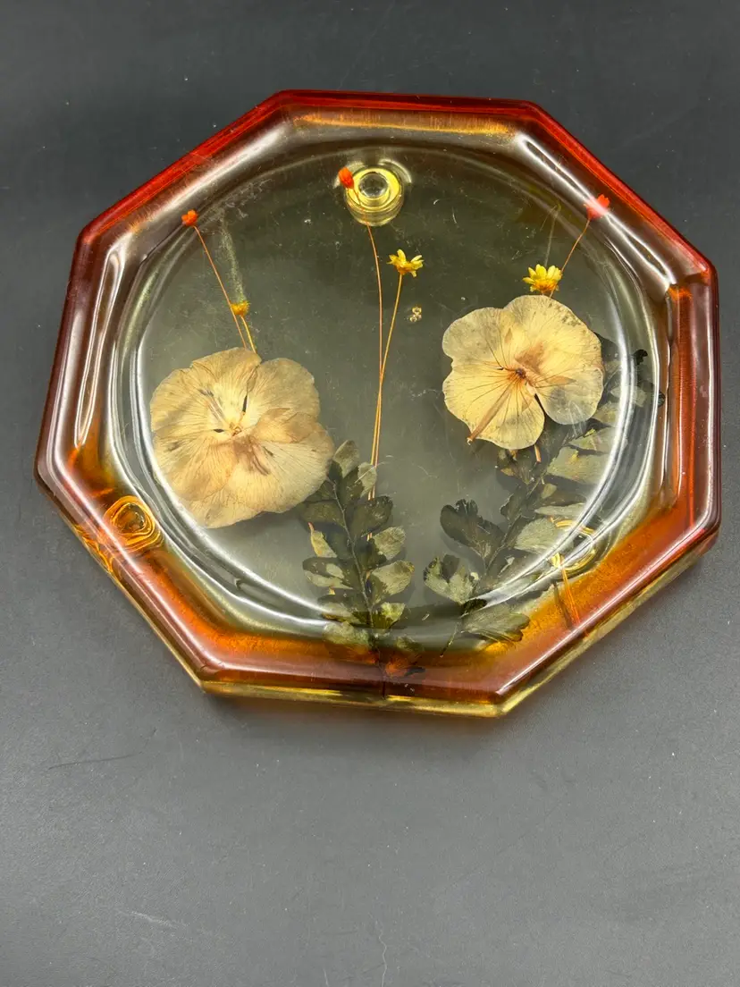 Vintage Lucite acrylic design gifts brand 1970s footed trivet pot holder with dried flowers inside