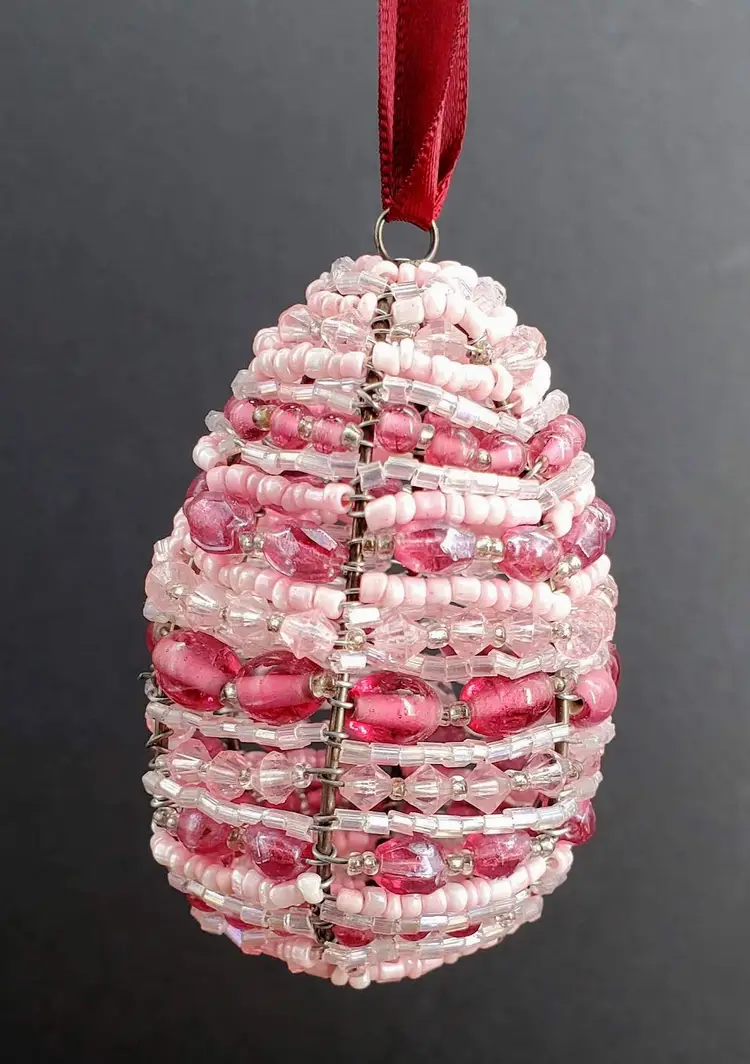 Pier 1 Pink Hanging Beaded Wire Easter Egg Ornament 3"