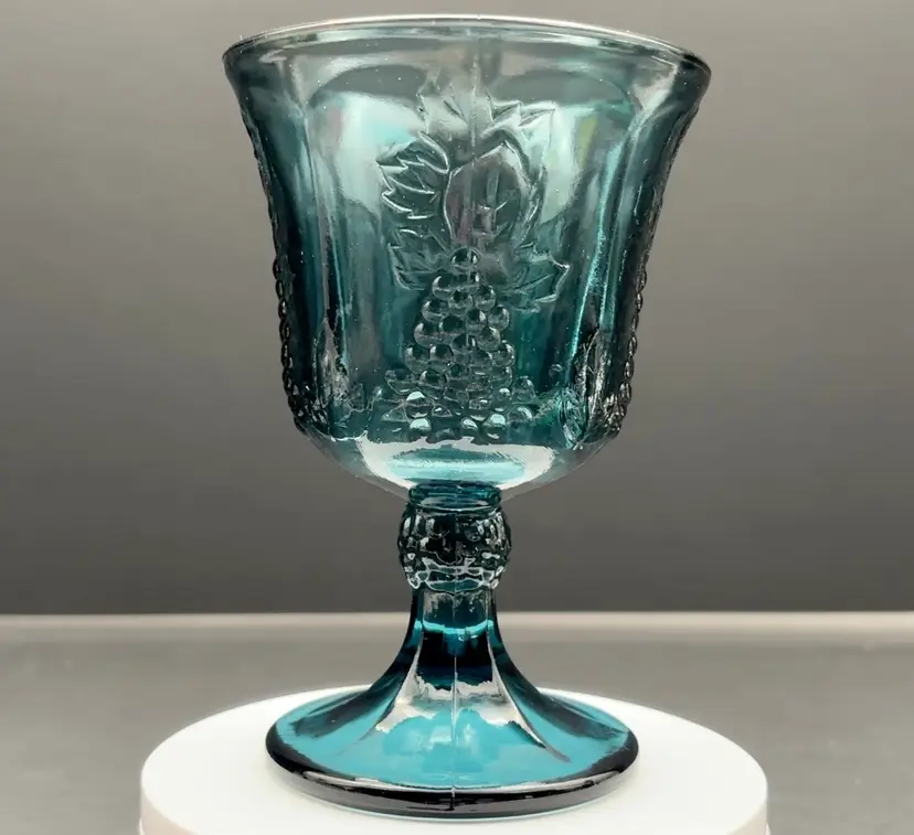 Indiana Glass Blue Harvest Grape Goblet Wine Water Glass *GLOWS*
