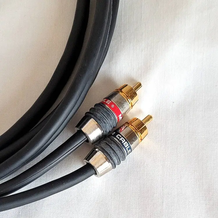 Monster Interlink 250 RCA Audio Cable – 6.5ft, Balanced, High Performance