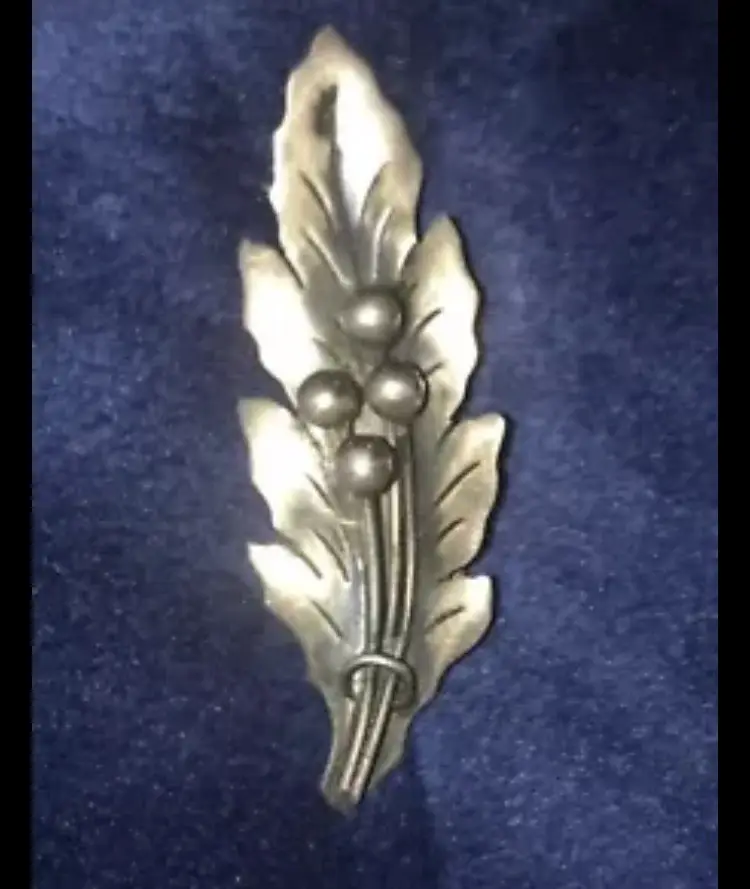 Dámasco Gallegos 925 Sterling Silver Leaf w/Berries Brooch Eagle #3 signed