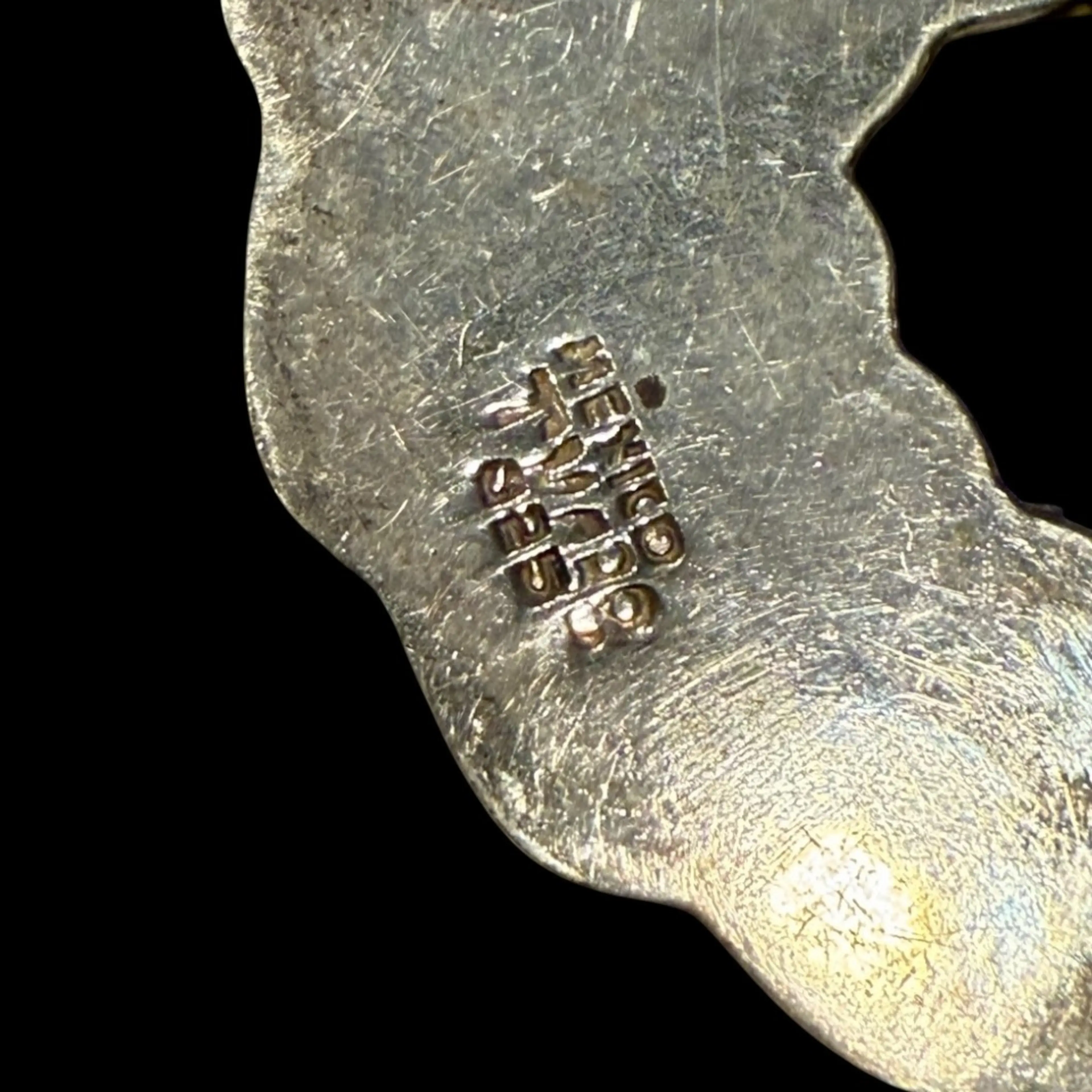 Image 4 of 8