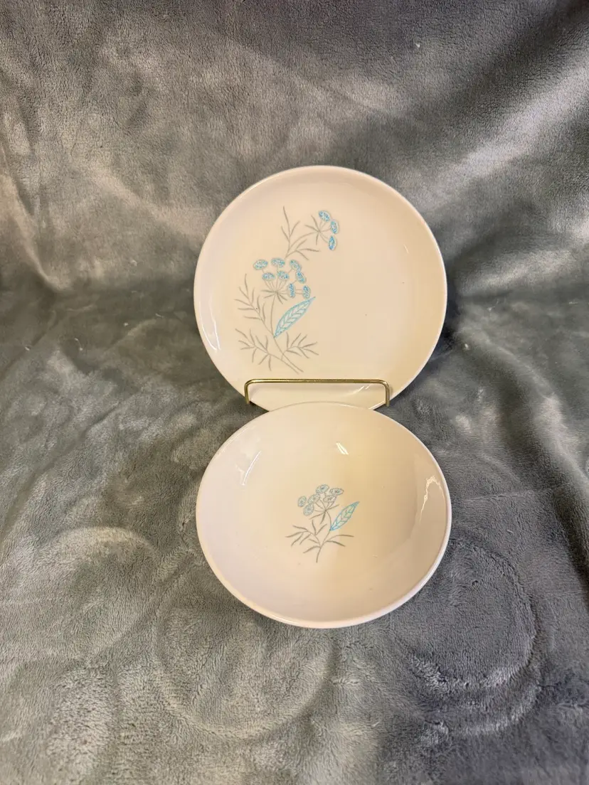 Vintage MCM Set/2 Royal Stetson Royal Maytime Berry Dessert Bowl Plate Saucer