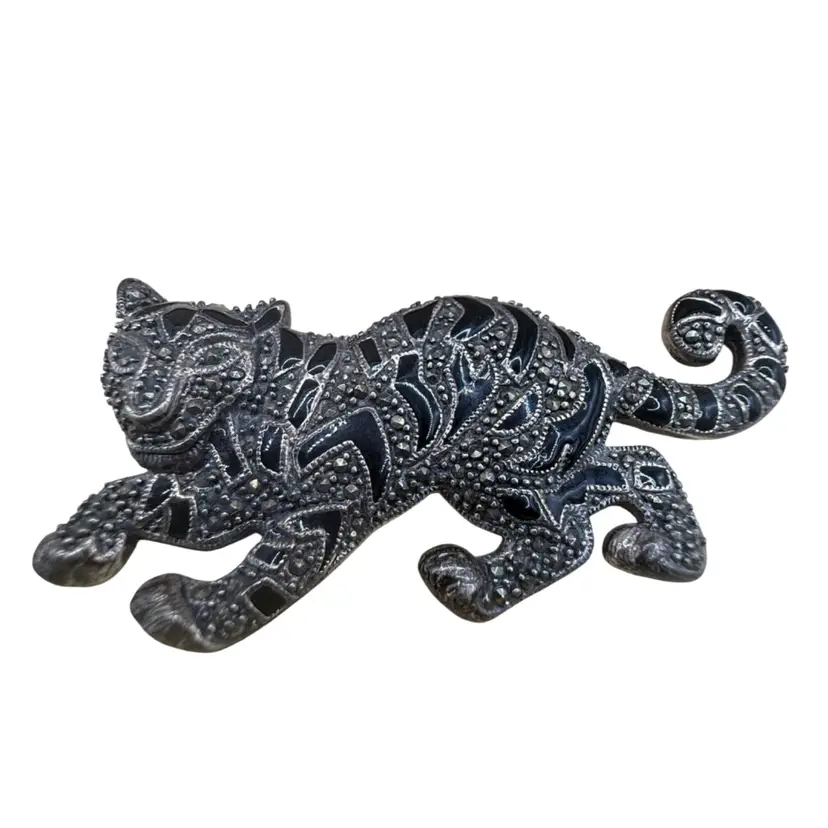 Vintage Sterling Silver Marcasite tiger/ panther Brooch