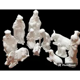 White Bisque Glazed Nativity Set w/ 11 pcs Baby Jesus Very Pretty Set!