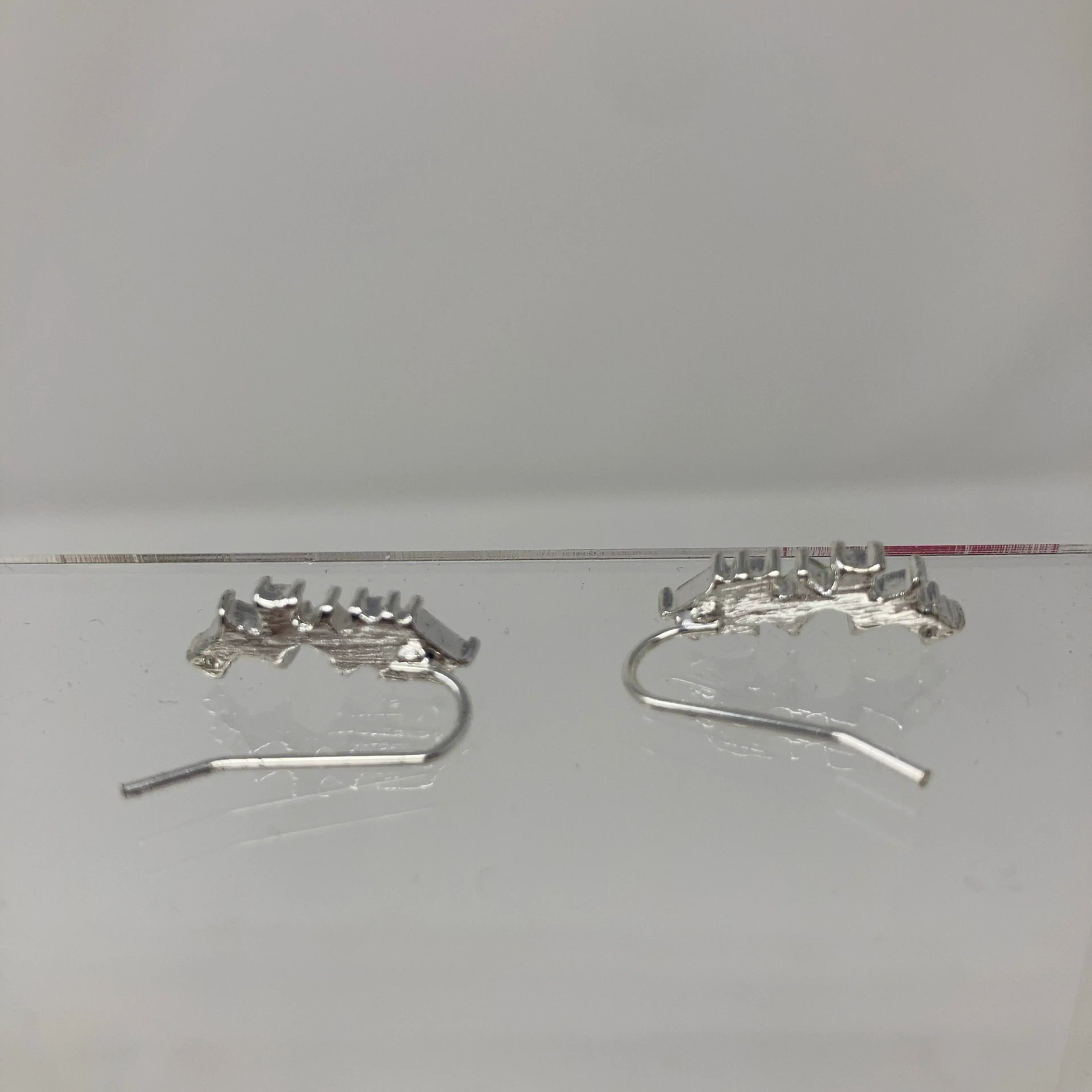 Image 4 of 6