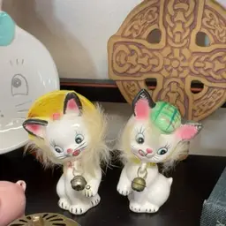 Commodore kitty shakers