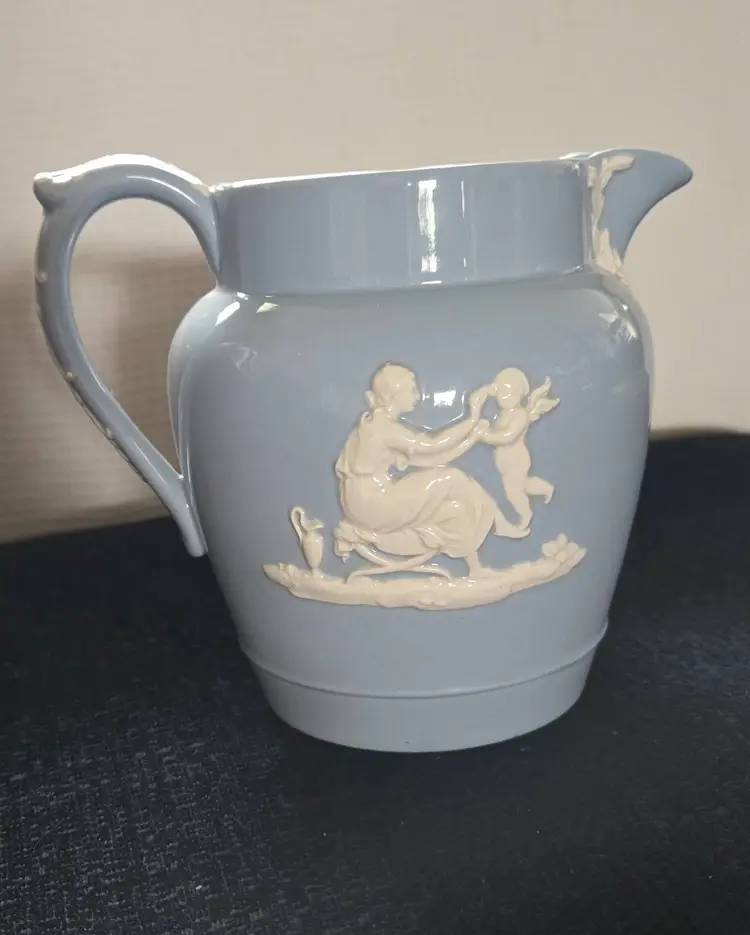Vintage Wedgewood Etruria And Barlaston Embossed Queen's Ware Pitcher Or Jug