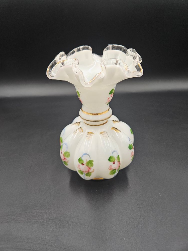 Fenton Silver Crest Charleston Melon Vase