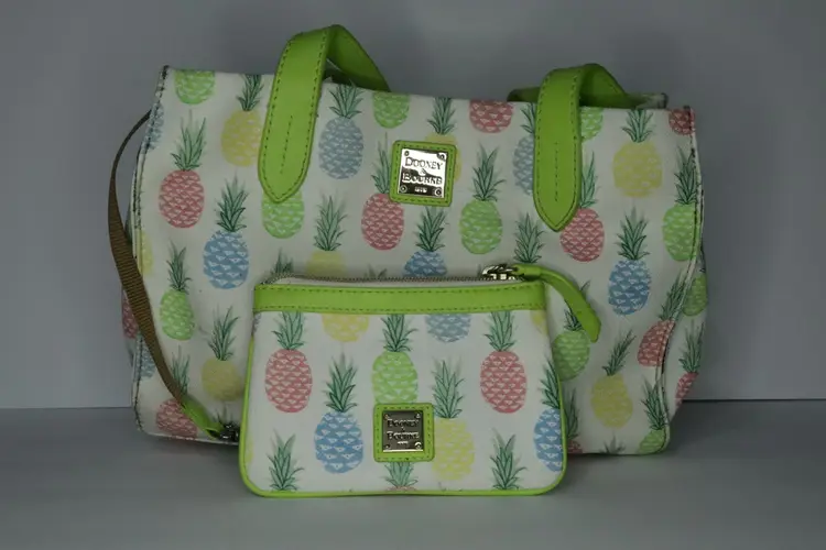 2pcs Set Dooney & Bourke Handbag And Wallet