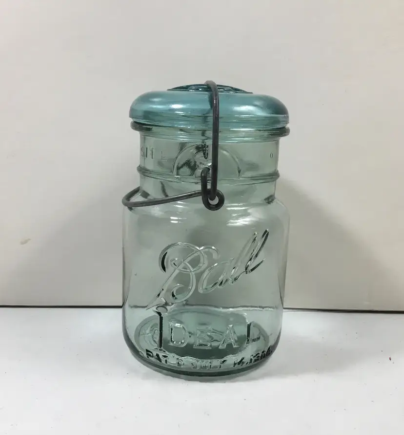 Vintage side wire Ball jar, pale green/blue, 1 pint