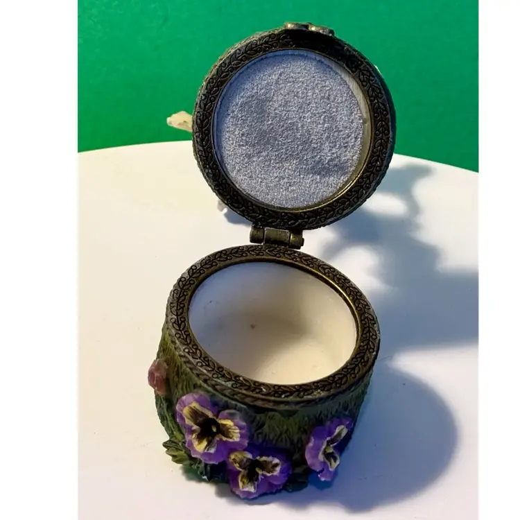 Hinged Fairy Pansies Flower Trinket Box