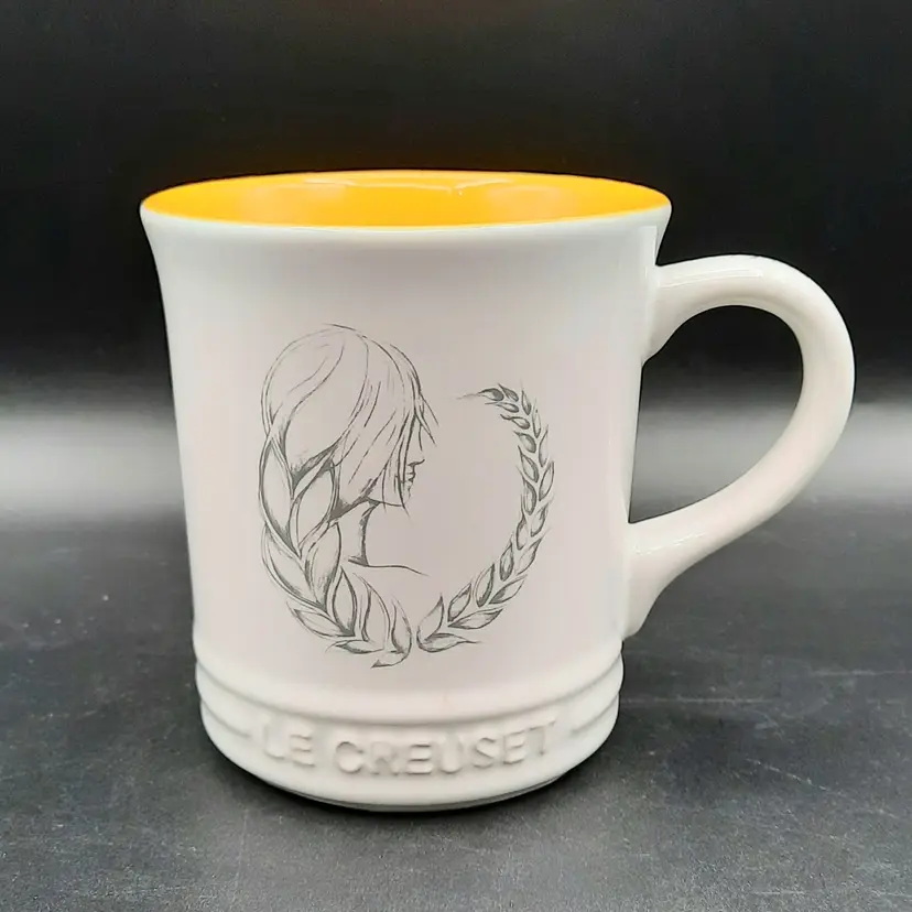 Le Creuset Virgo Mug Yellow Interior