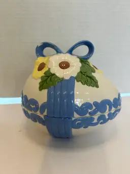 Ceramic Easter Egg Trinket Dish