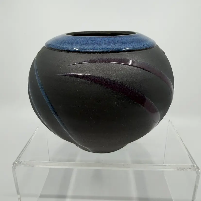 Michael Cho Studio Art Pottery Vase High Fire Signed Charcoal Blue Purple 5”