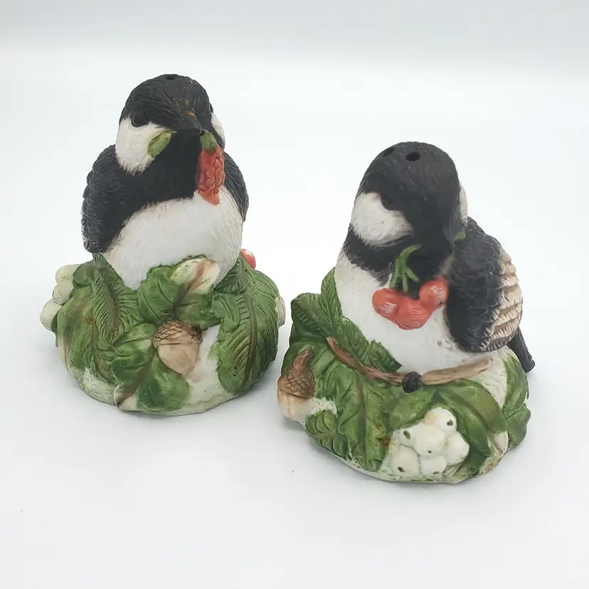 Pfaltzgraff Bisque Winterwood Chickadee Salt And Pepper Shakers, Holly Mistletoe