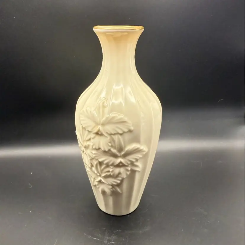 Lenox Orchid Collection Bud Vase With 24k Gold Trim