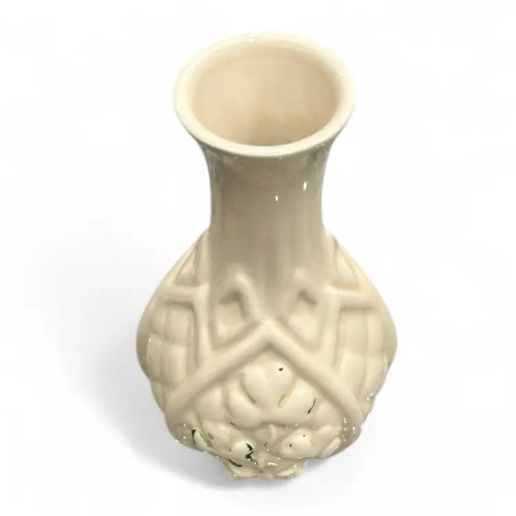 Pillivuyt Off White Shamrock Ceramic Vase