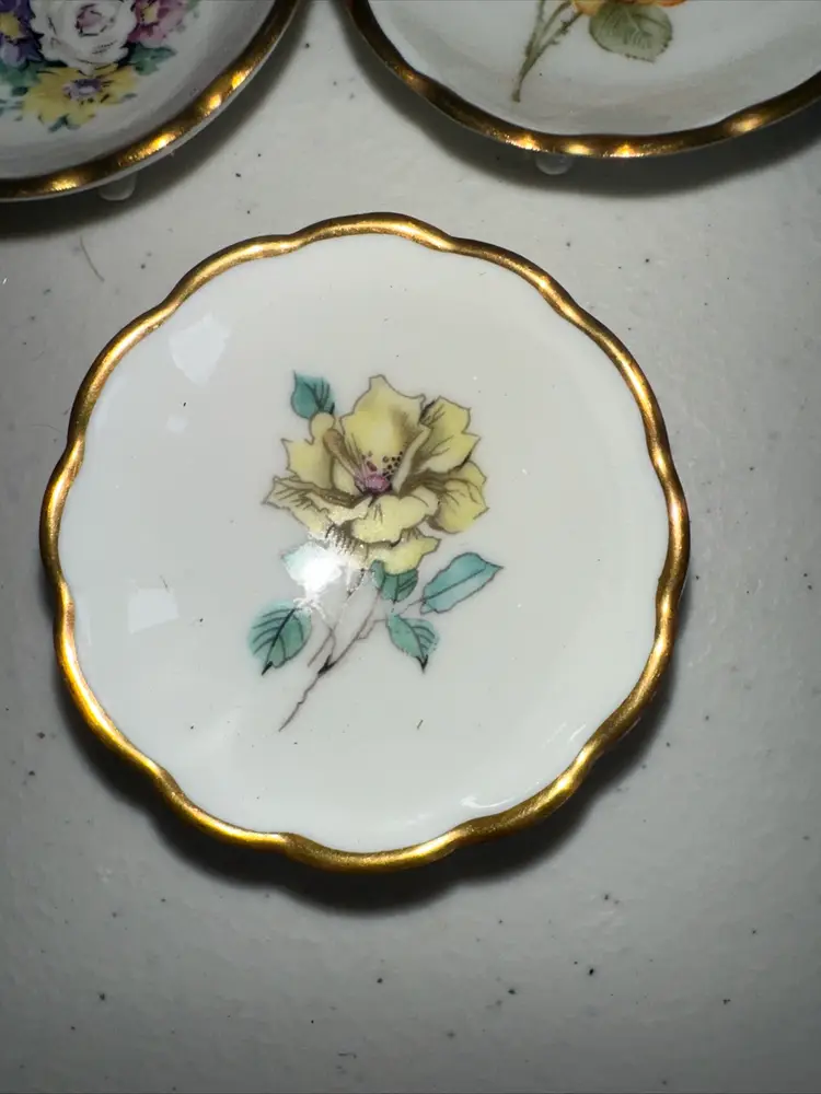 Set of 3 Limoges Gold Edged Footed Trinket Bowls