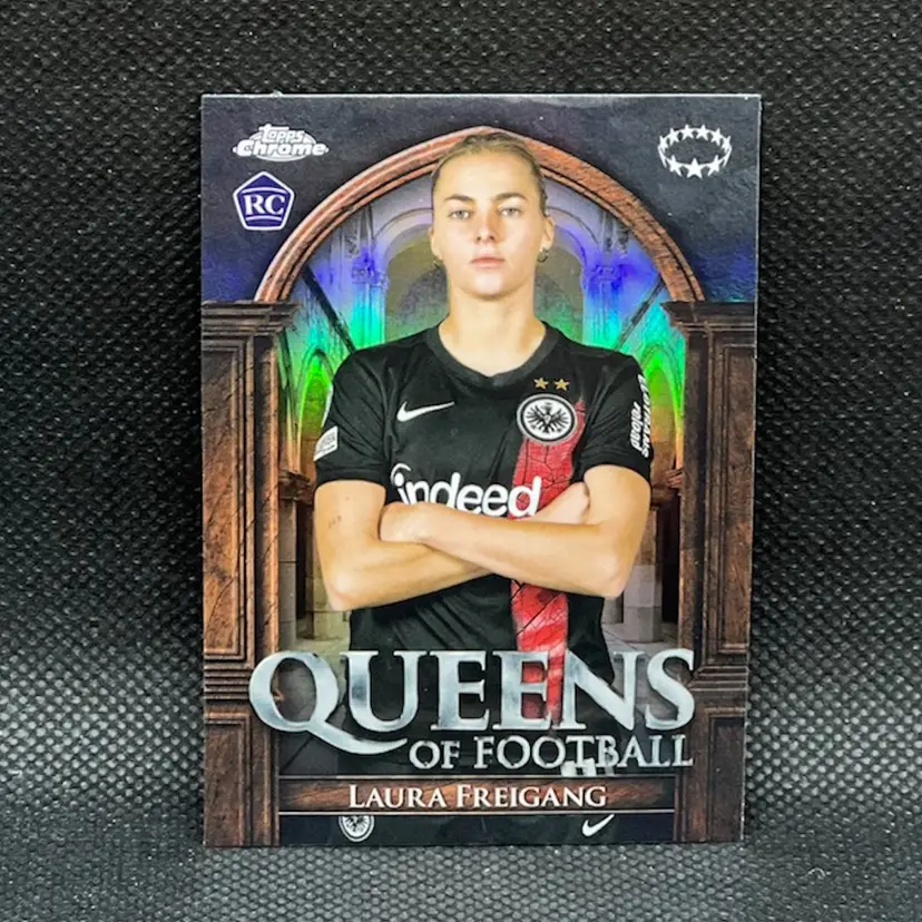 Laura Freigang 2023/24 Topps Chrome UEFA Women Queens Of Football Soccer Card