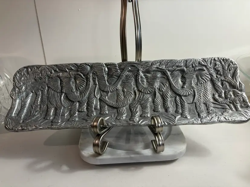 Arthur Court Embossed Elephants Silver Aluminum Rectangle Serving Tray RETIRED