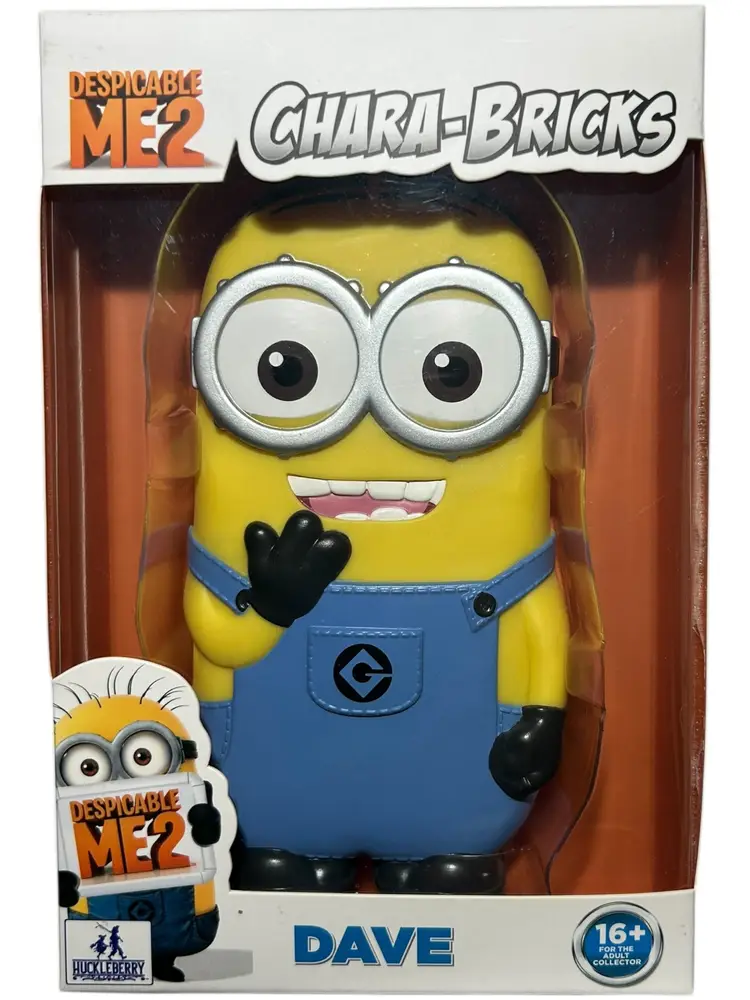 Despicable Me 2 Chara-Bricks Minion Dave 7" Vinyl Huckleberry Limited Ed 1/300