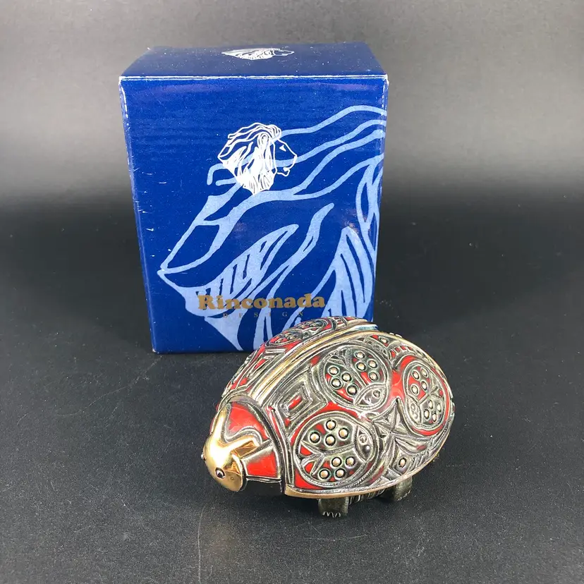 Artesania Rinconada De Rosa Ladybug Figurine Trinket Box w/ Box