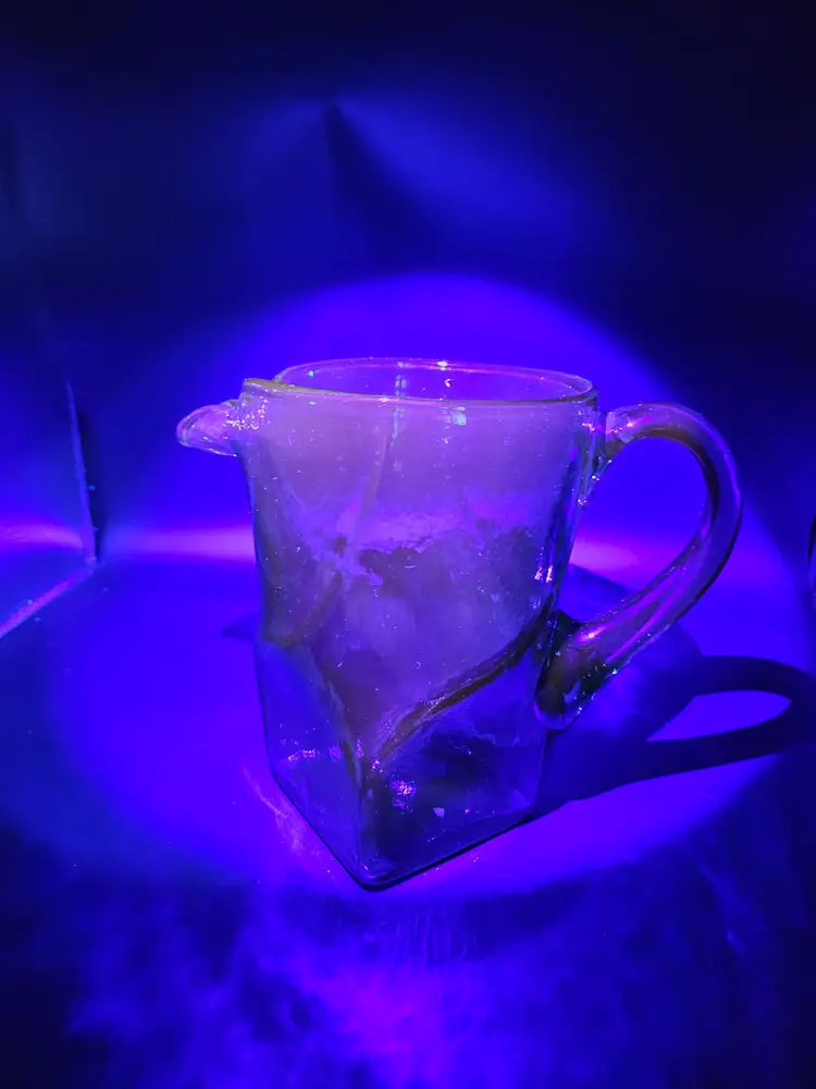 #BIN24 Green Glass Square Pitcher