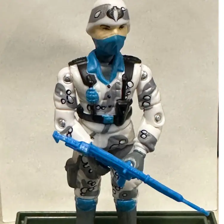 #02 - Lady Jaye Toys Exclusive Arctic Shadow Trooper
