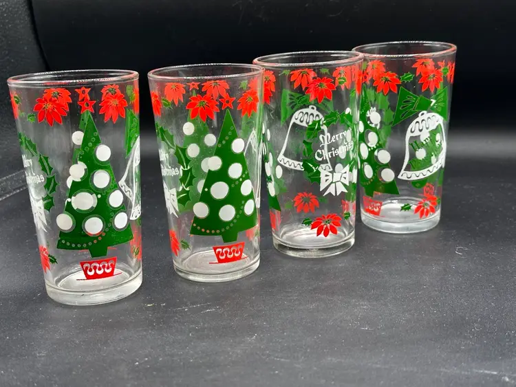 Vintage Hazel Atlas Glass Merry Christmas Happy New Year Drinking Tumblers 4