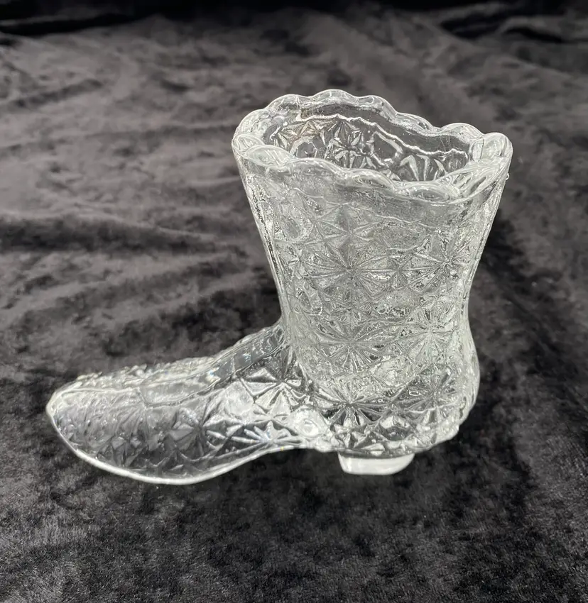 Vintage Degenhart Glass Company Daisy & Button Glass Boot, Clear, 4"