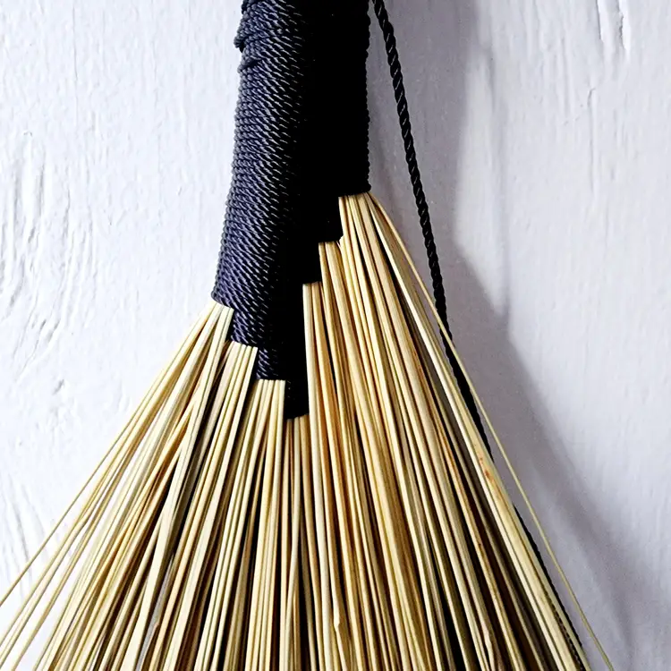 Hand Whisk~Atlar Besom