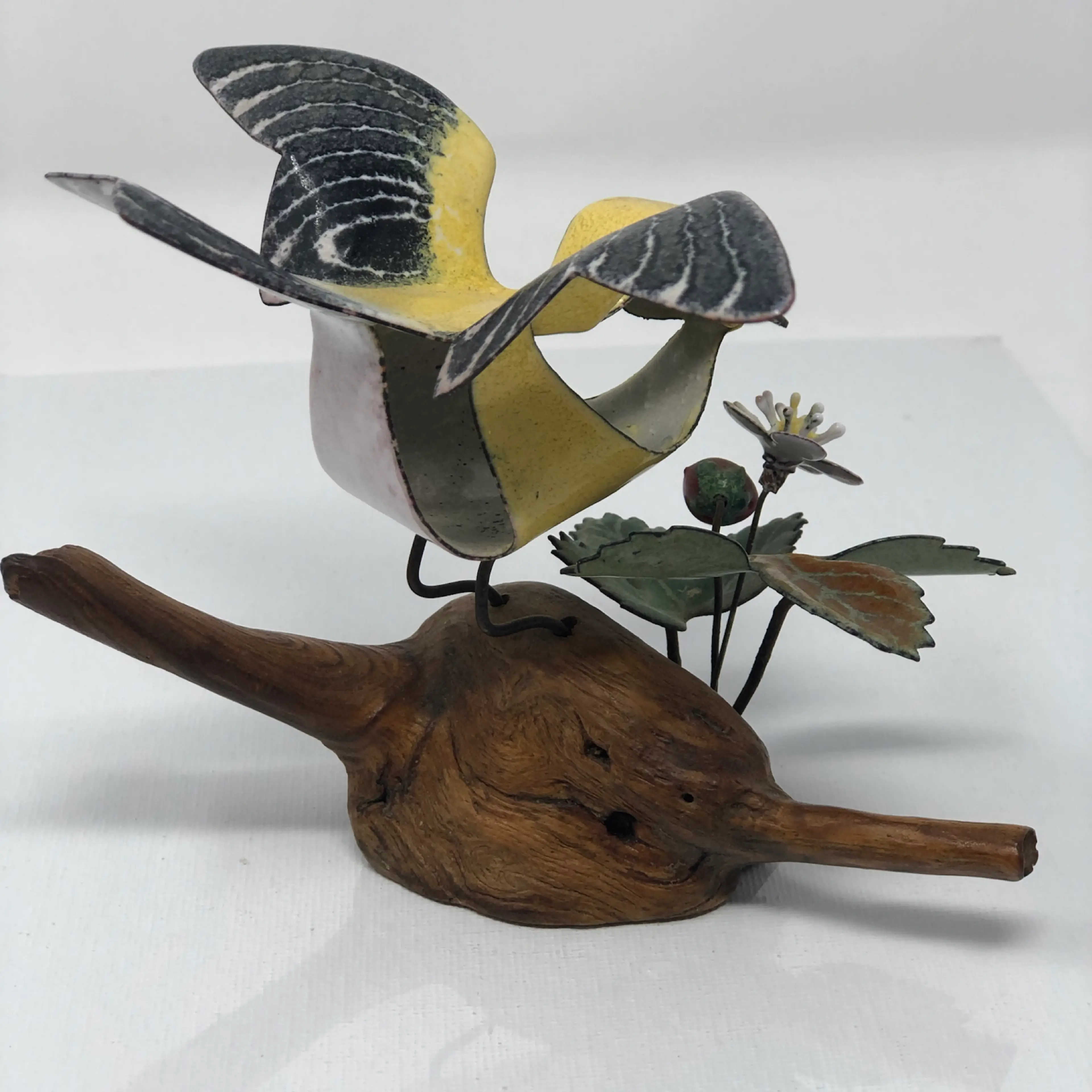 Image 3 of 8