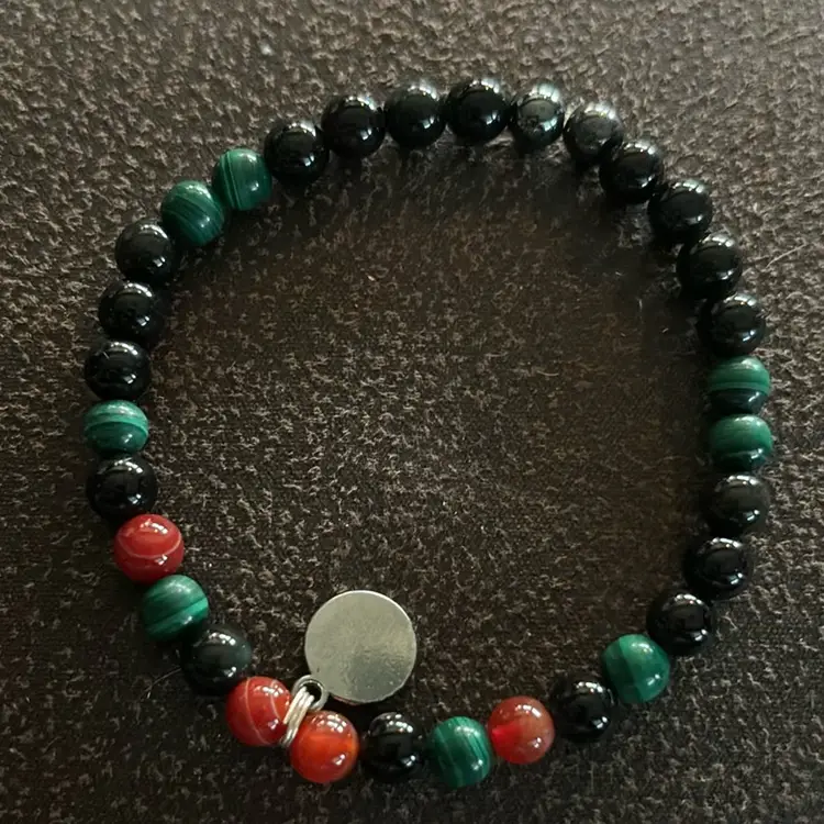 Gemstone Beaded Bracelet With “Believe” Metallic Disc. 