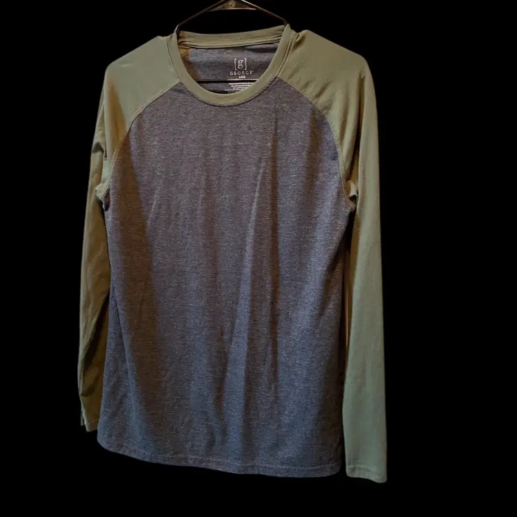 George Long Sleeve Tee Size S 34-36
