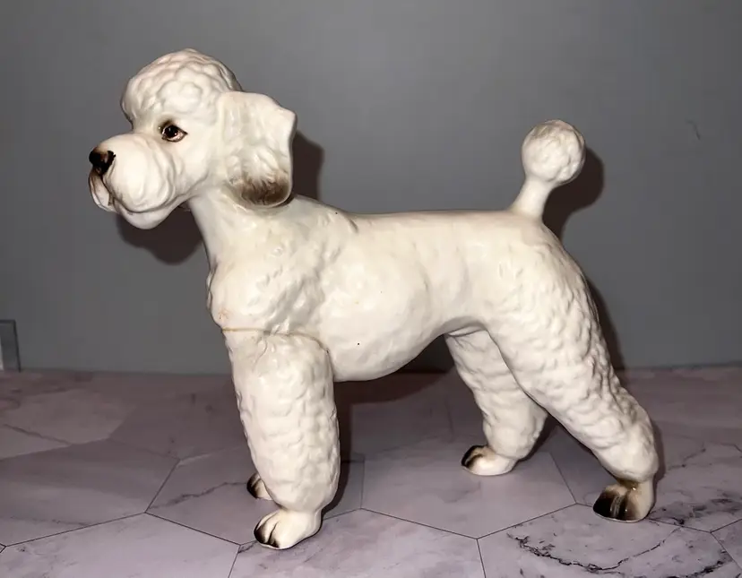 Vintage 6” White Standard Poodle Figurine *repaired*