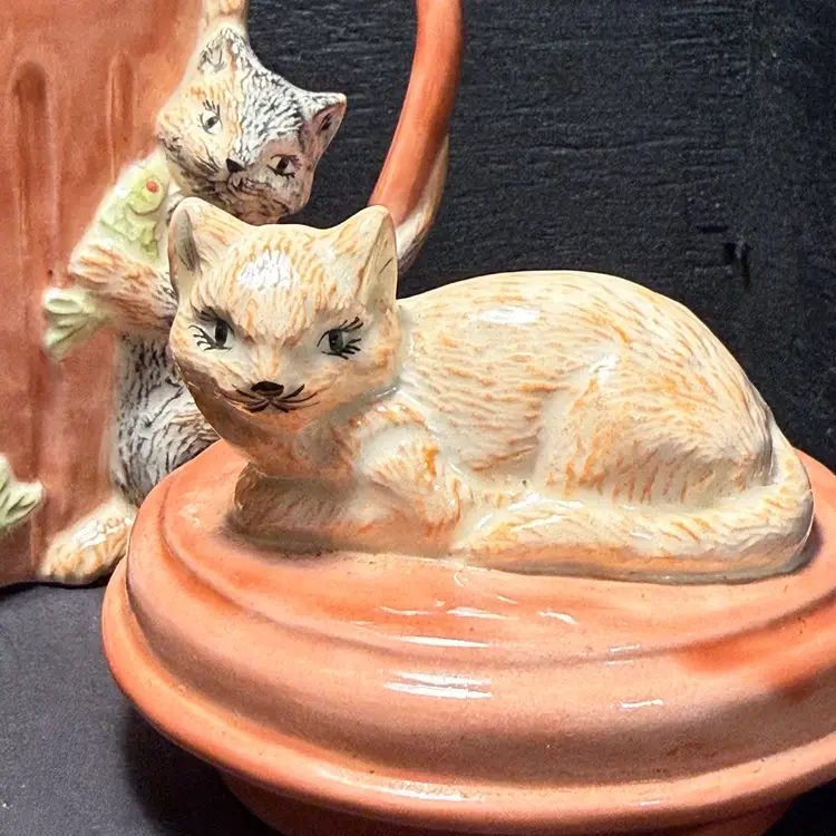 “Alley Cat” Teapot Whimsical 4-Cat Trash Can Design - Hand Painted Vintage Ceramic - Signed  “Janet” - Kitschy Cat Lover Gift - Rustic Charm