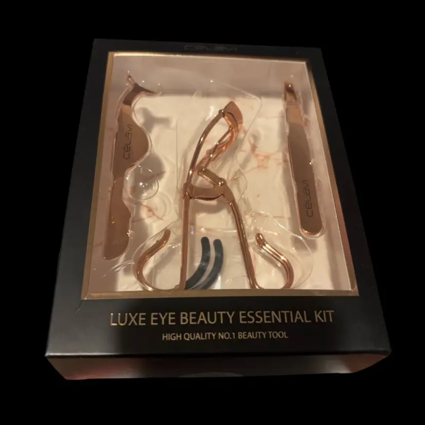 Celavi Lux Eye Beauty Essential Kit, Msrp Eight Dollars