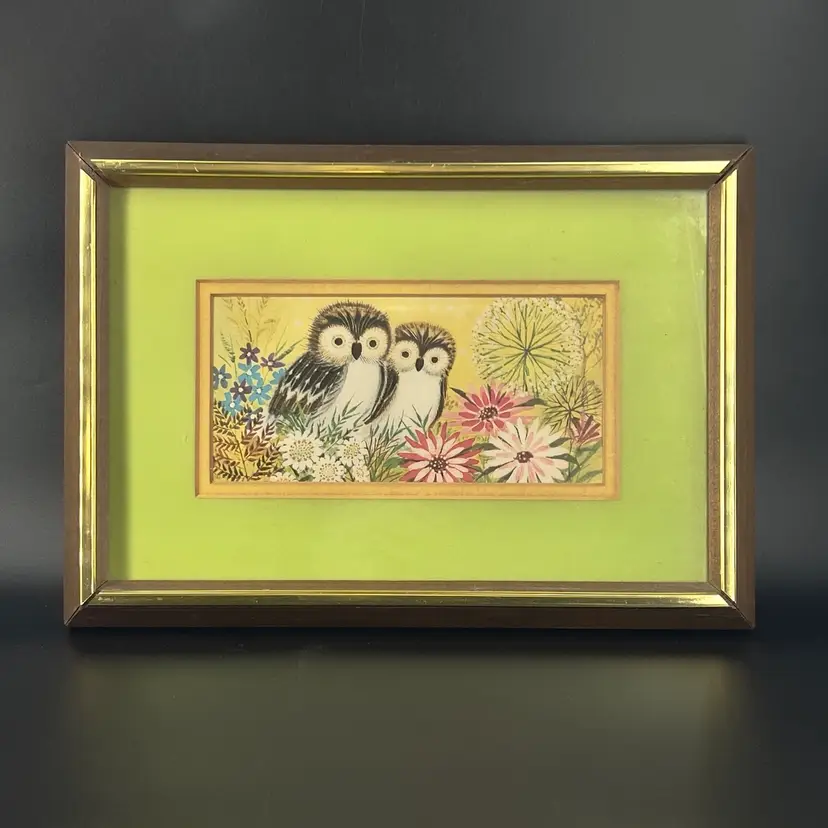 Wall Art Owl Print
Matted Framed Under Glass 1970s
9 1/2” x 13 1/2”