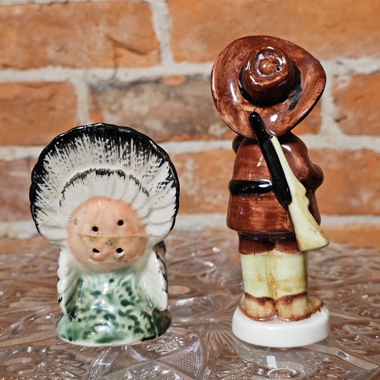 Vintage Thanksgiving Turkey and Pilgrim Salt and Pepper Shakers