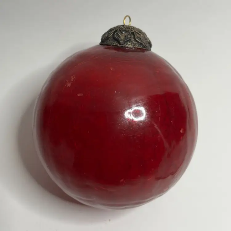 Beautiful Red Crackle Glass Kugel Style Ornament
