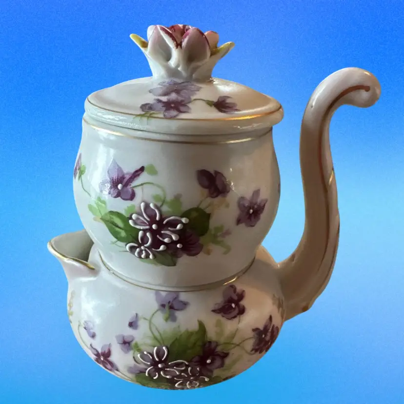 Vntg.LEFTON Stackable Hand Painted Creamer & Sugar with Lid Lovely Violets