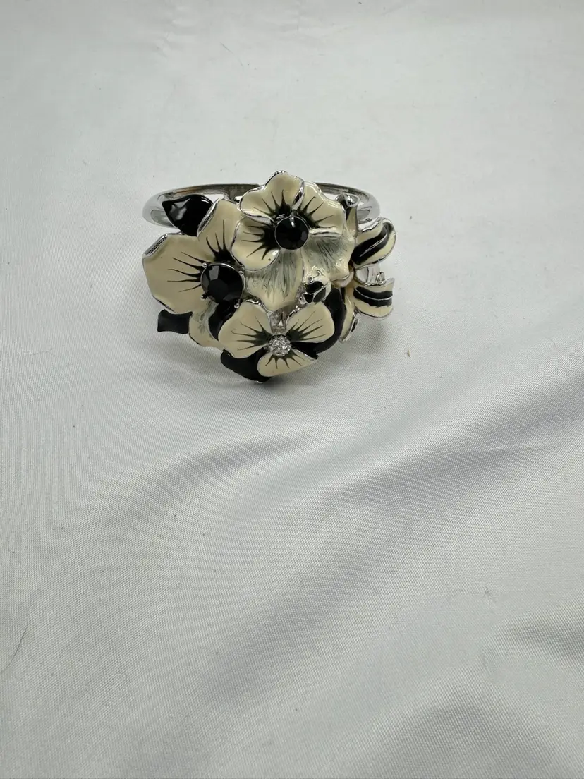 VTG Kenneth Jay Lane Enameled Cuff Bracelet