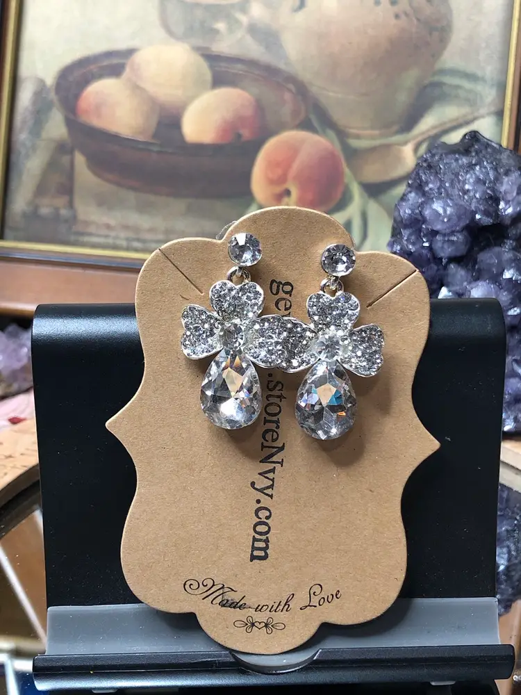 Dazzling Cz Sparkly Earrings ⭐️Clover