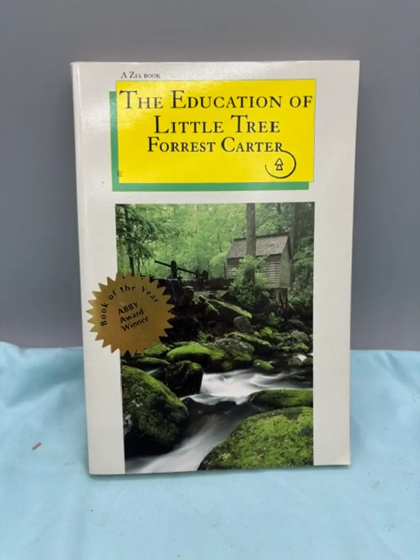 Education of Little Tree by Forrest Carter (1990, Trade Paperback)