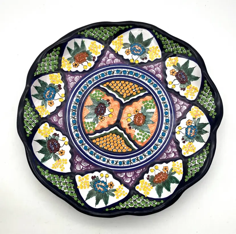 BIN - Mexican Pottery Casa Tequila 12” Round Scalloped Edge Dish