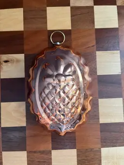 #01 Vintage copper pineapple-shaped baking and jello mold. 7” x 4.5”