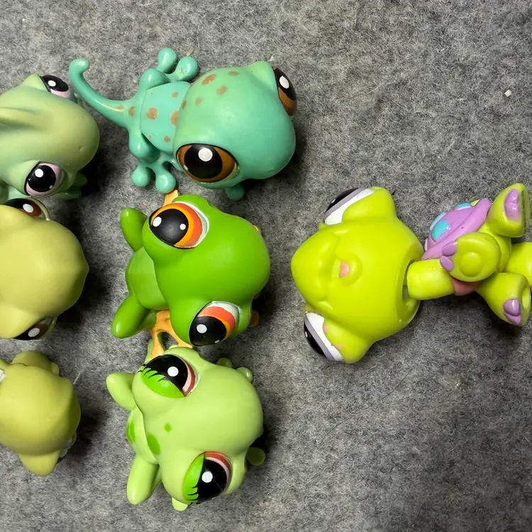 Littlest Pet Shop Turtle/reptile Lot Of 7