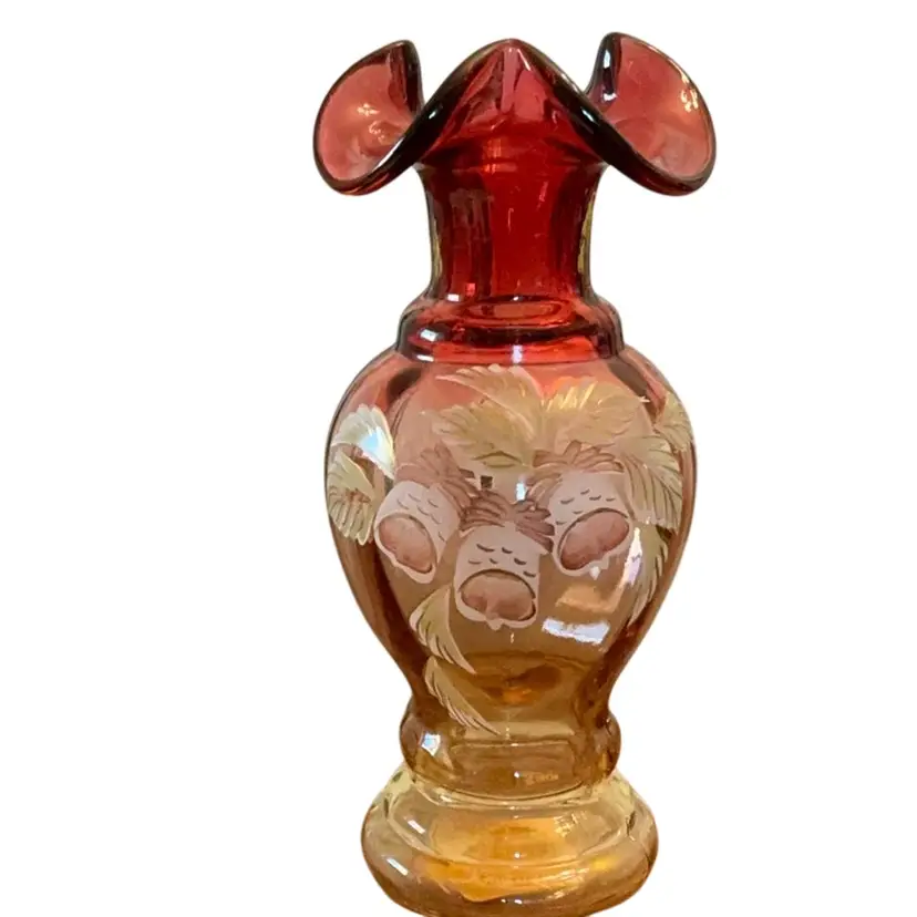 Fenton Gold Amberina “Woodland Bouquet” Vase HP By Tammy Nader Limited Edition #2094/2500 6 1/2” X 3 1/2”